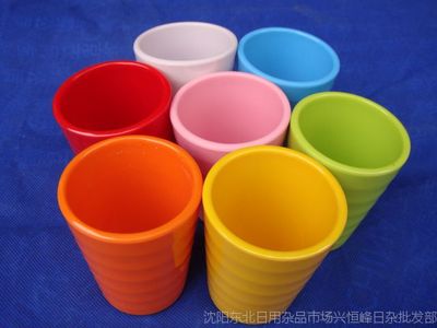 糖果色螺紋密胺杯 耐摔、多彩與工廠直供的創新日用品